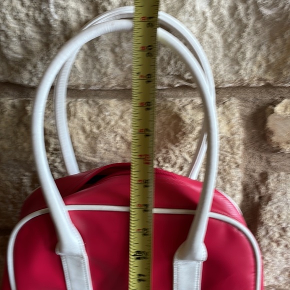 EUC North Face 2-zip / 2-handle Bowling-style Red/White Tote, body 12”w-4”d-14”h - Picture 8 of 8